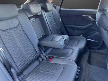 صورة مصغرة 12 لـ 2024 AUDI RSQ8