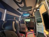Mercedes-Benz Mercedes Sprinter VIP Leder TV. Klima 9 Sitze - Mercedes-Benz eSprinter Gebrauchtwagen