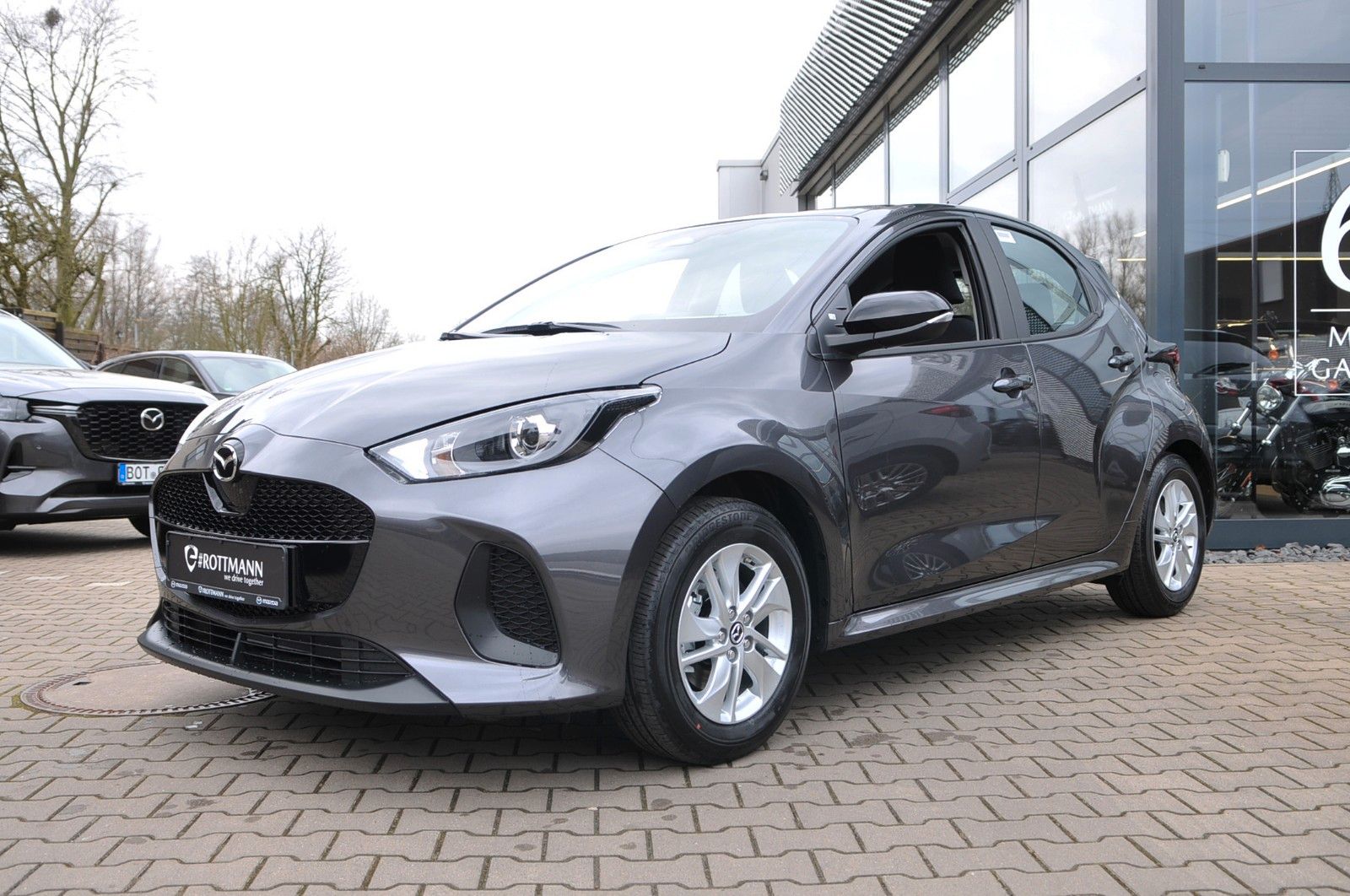 Mazda 2 Hybrid - Bild 4