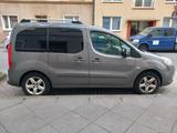Peugeot Partner Tepee Family mit Campingau... - gebrauchte Peugeot Partner Tepee aus dem Jahr 2010