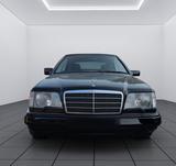 Mercedes-Benz E320 W124 SPORT