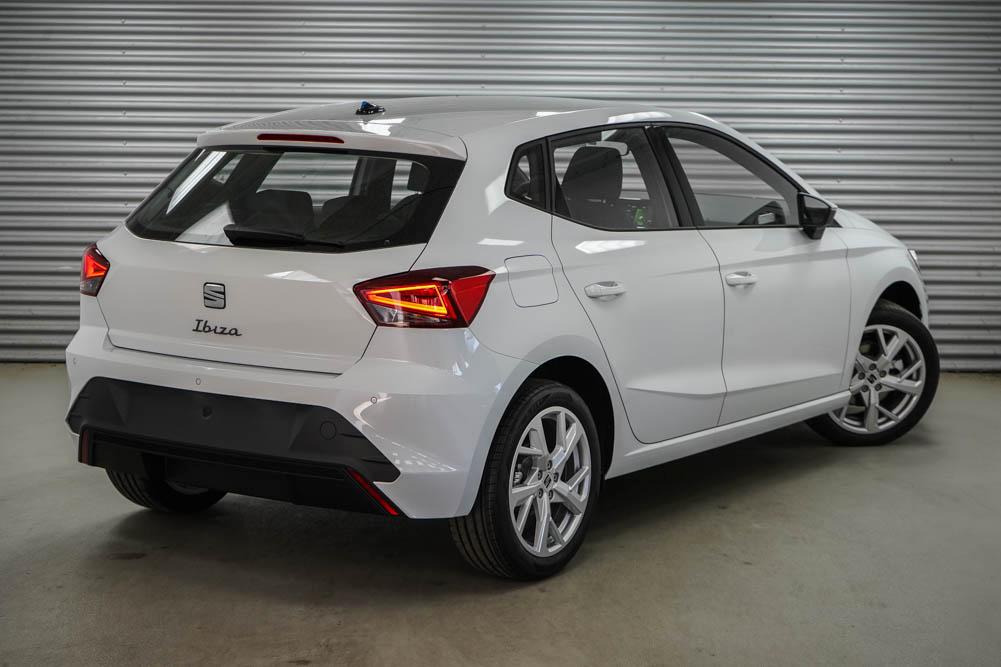 SEAT Ibiza neues Modell 1,0 TSI Style LAGER, миниатюра 3