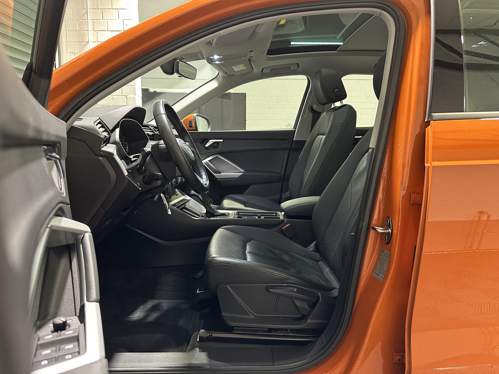 Audi Q3 40 TDI / S TRONIC / QUATTRO / PANO / LED /