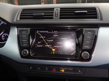 Bild 21 Skoda Fabia Combi Amb 1.0 95PS PDC SHZ NAVI BT GJR TEM