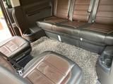 Volkswagen T6 Multivan - schwarze Volkswagen T6 Multivan