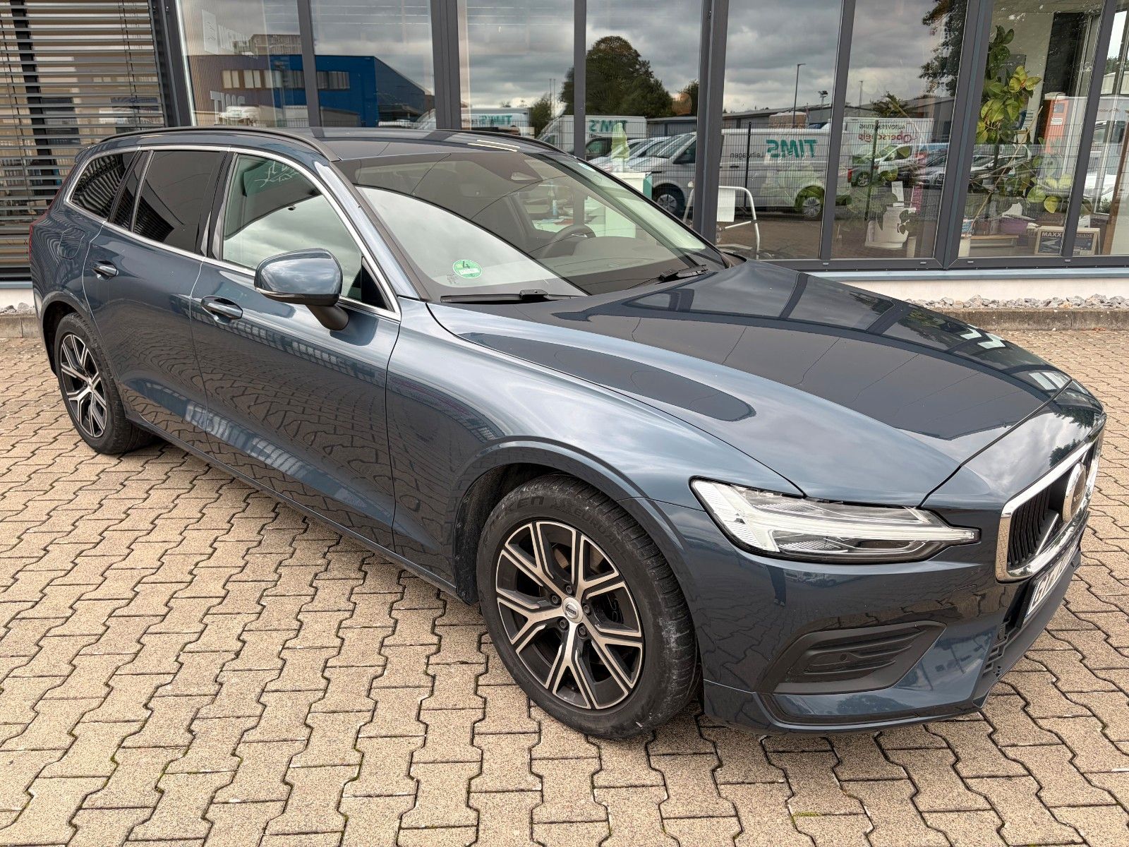 Volvo V60 Kombi Core