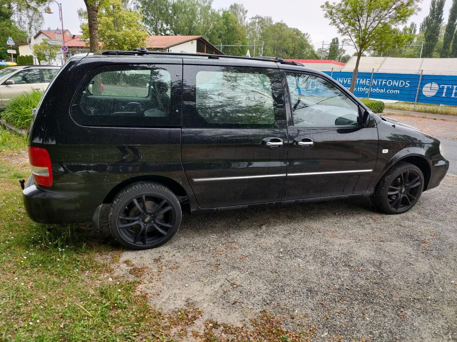 Kia Carnival 2006 — photo 9