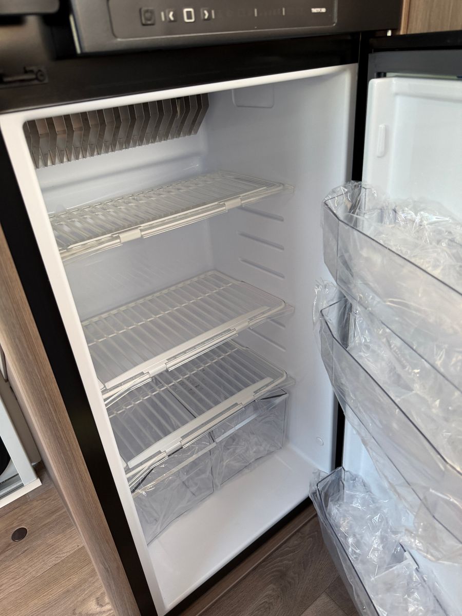 Fahrzeugabbildung Carado T338 Edition 26  - Sie paren über 12.000€