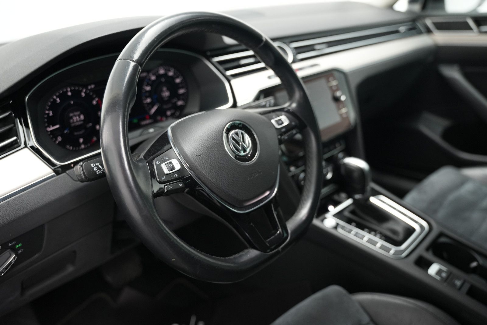 Fahrzeugabbildung Volkswagen Passat Highline *Virtual*Kamera*Start-Stopp*SHZ*