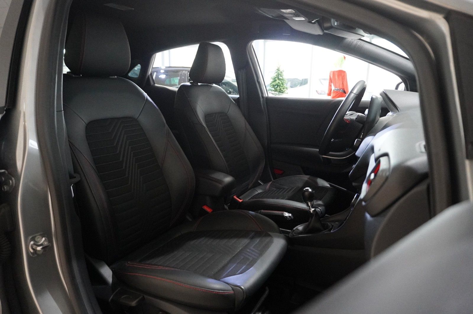 Fahrzeugabbildung Ford Puma 1.0 ST-LINE X NAVI/LED/KAMERA/SPORT/B&O/AHK