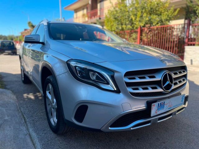 MERCEDES-BENZ Mercedes-benz GLA 200 d Automatic Premium