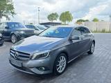 Mercedes-Benz A 180 CDI / d BlueEfficiency Autom. Navi Klima - Mercedes-Benz A 180: Cdi