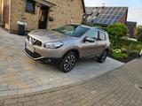 Nissan Qashqai 1.6 dCi DPF 4x4 Acenta Acenta - Nissan Qashqai mit Diesel-Antrieb: Limousine
