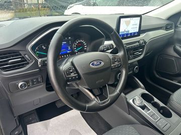 Ford Kuga - 10