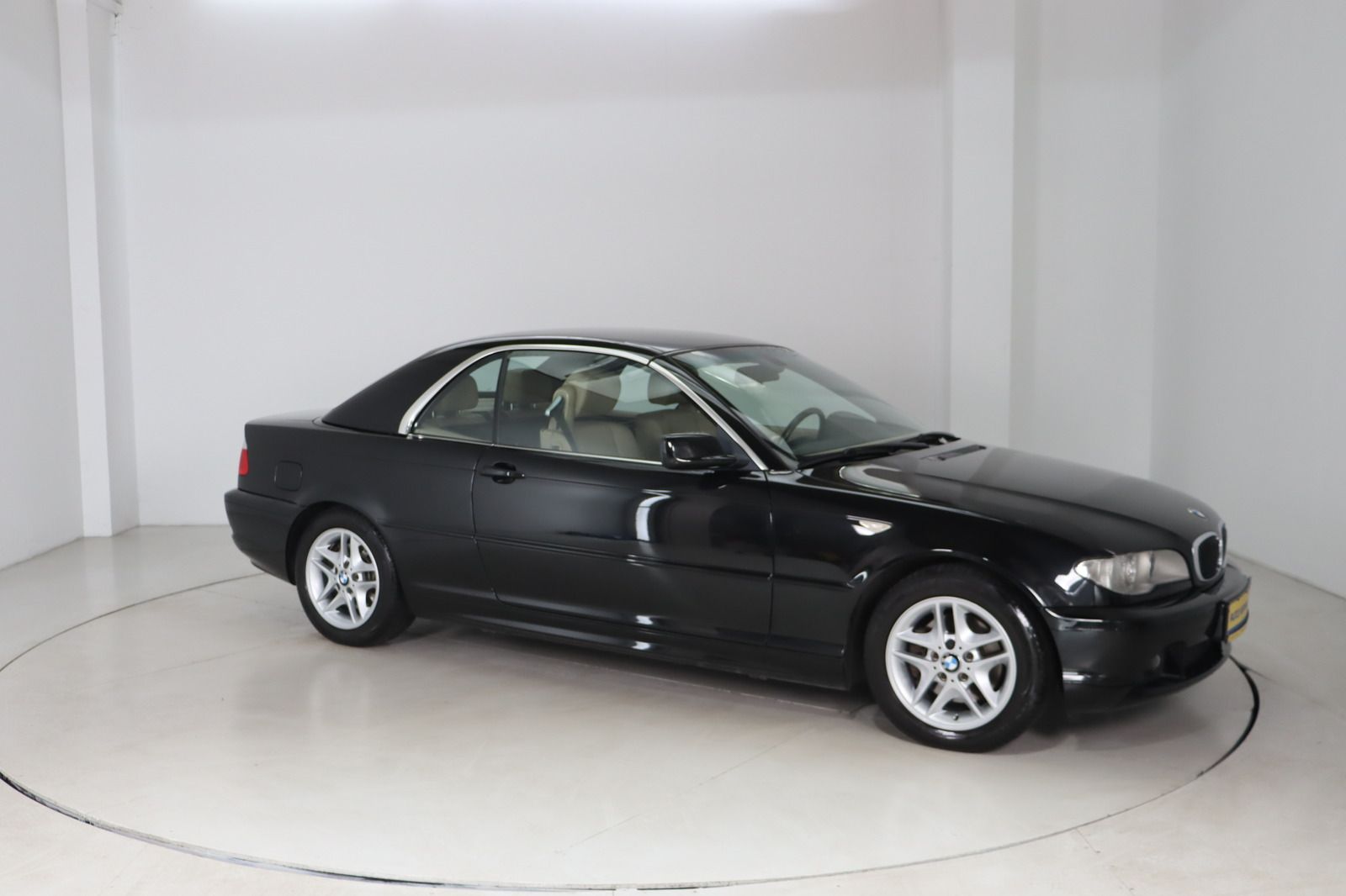 Fahrzeugabbildung BMW 325 Ci * Navi * Xenon * Memory * Leder