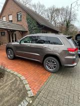 Jeep Grand Cherokee 3.0l V6 MultiJet 184kW Summit... - gebrauchte Jeep Grand Cherokee aus dem Jahr 2017