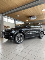 Porsche Cayenne - Porsche