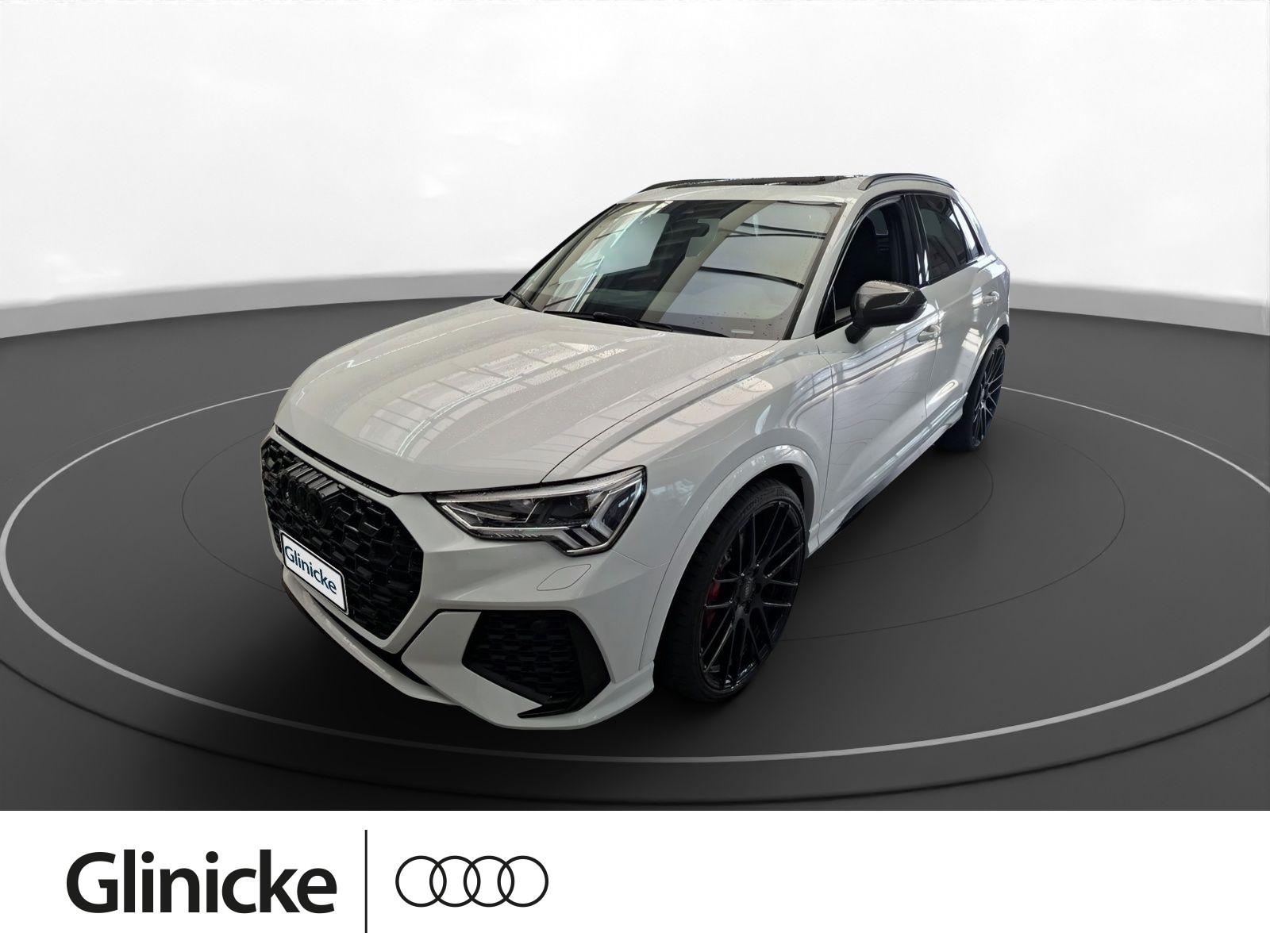 Audi RS Q3 2.5 TFSI qu. AHK LM 22" LED Nappa 360