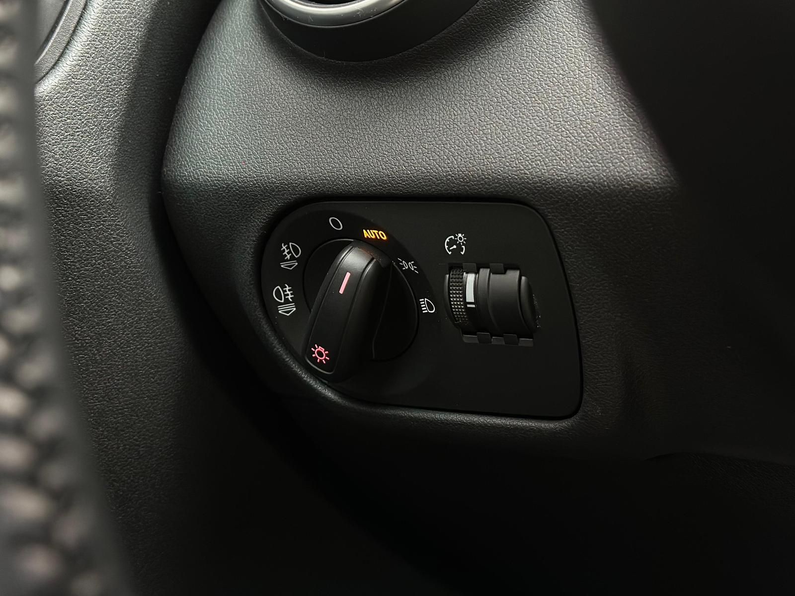 AUDI A1 1.4TFSI S LINE *BiXENON#2XPDC#BT#KLIMA#HU NEU - Image 18