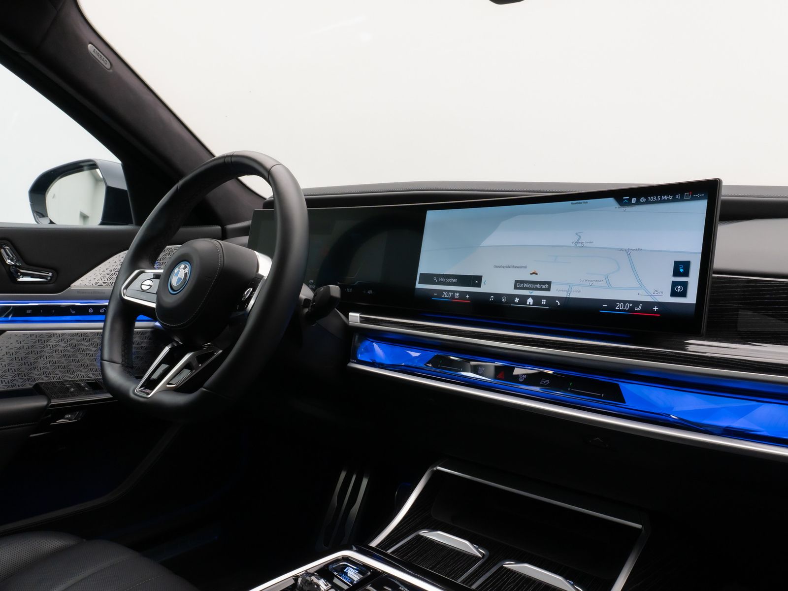 Fahrzeugabbildung BMW i7 xD60 M Sport 360°Pano B&W FondEnt SoftCL VOLL