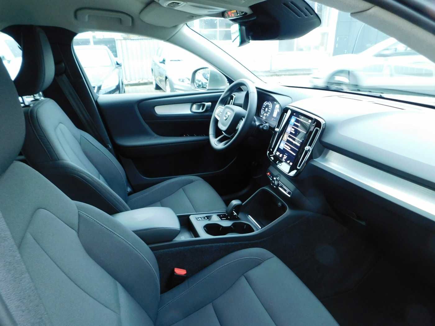 Fahrzeugabbildung Volvo XC40 Plug-In-Hybrid T4 Recharge Inscription Expr