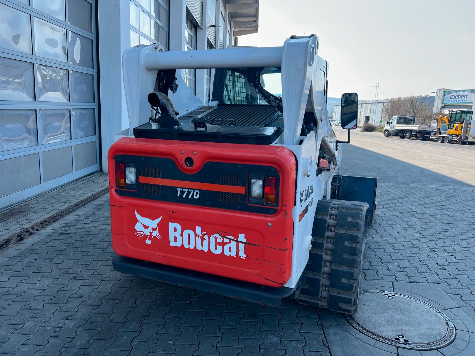 Fahrzeugabbildung Bobcat T770 / 1.793h / Klima / Gabel / Schaufel