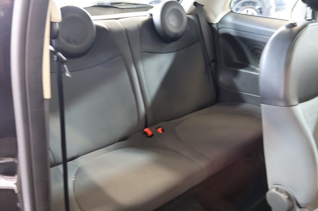 Fiat 500 Lounge 1.2 KLIMA+PDC+15"+PANO