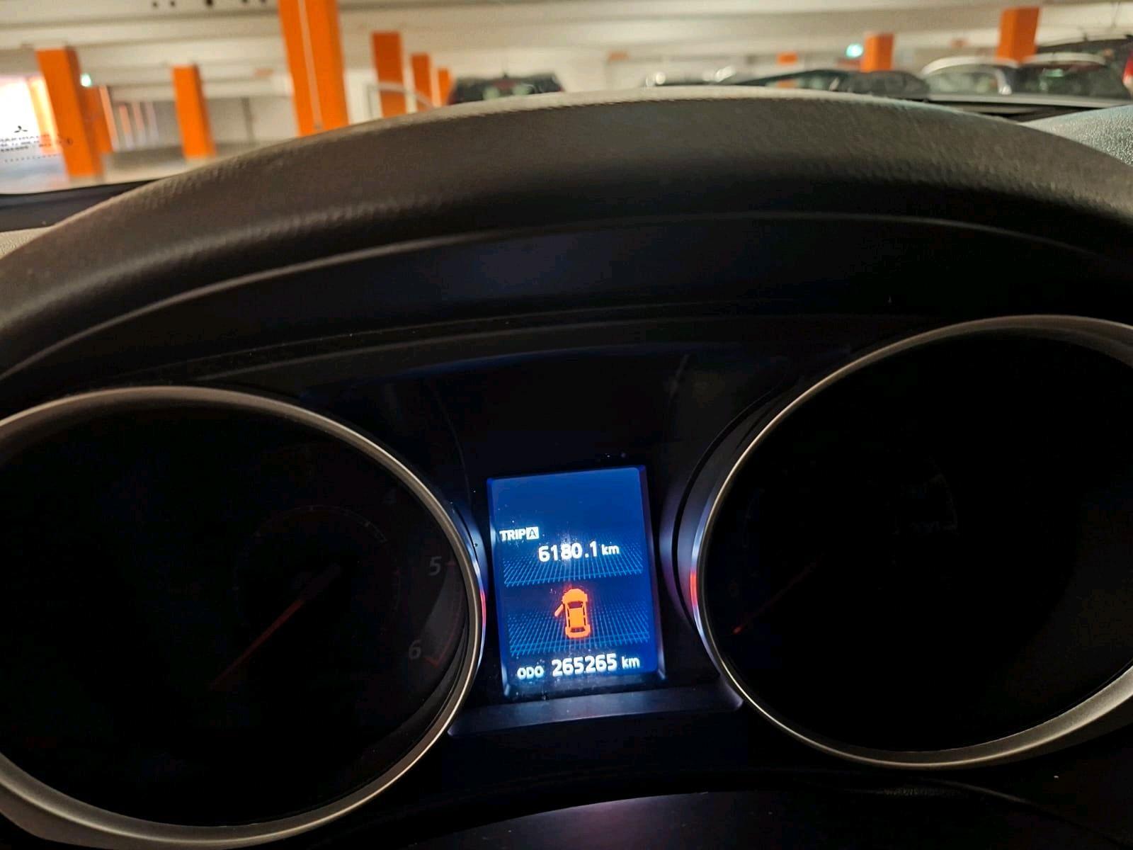 Mitsubishi ASX 2011 — photo 5