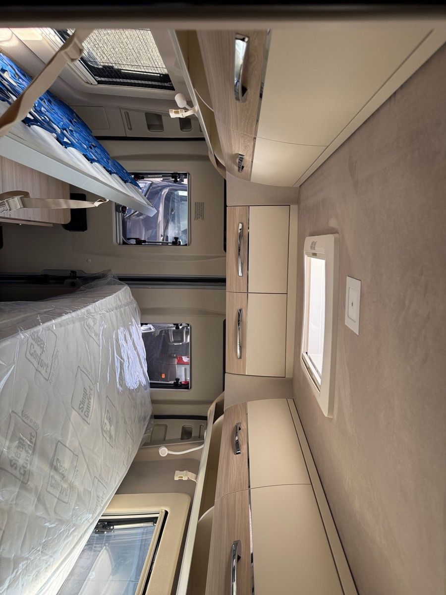 Fahrzeugabbildung Eura Mobil Van V 635 EB Klimaauto., Solar, Fahrassistenzpak