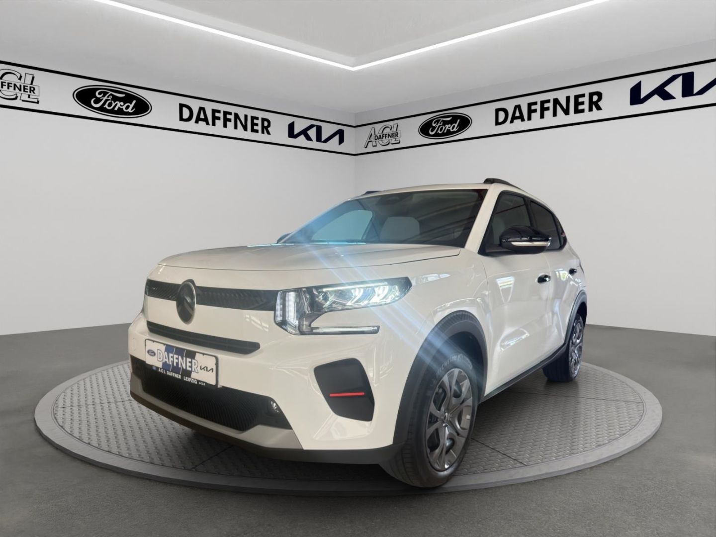 Fahrzeugabbildung Citroën C3 Turbo 100 MAX HUD Navi Soundsystem LED Apple