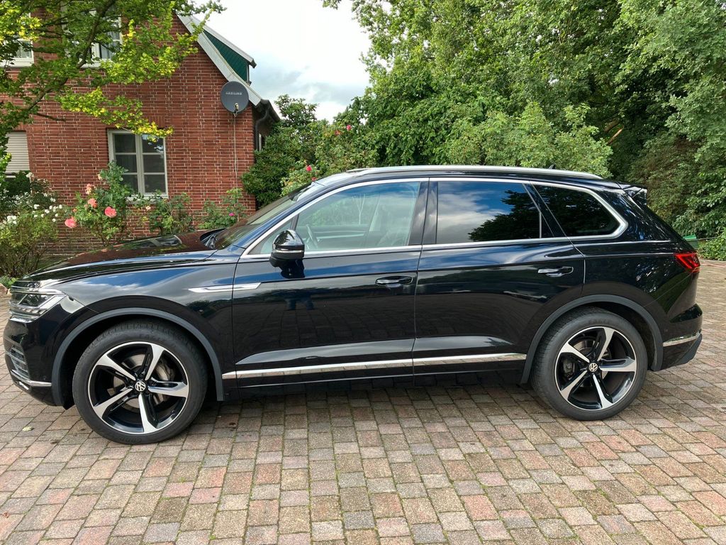 Image of Volkswagen Touareg