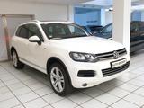 Volkswagen Touareg 3.0 V6 TDI BMT R Line 2.Hand Scheckheft - Volkswagen Touareg: 3.2