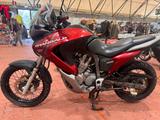 Honda XL 700 V Transalp - HONDA TRANSALP XL700