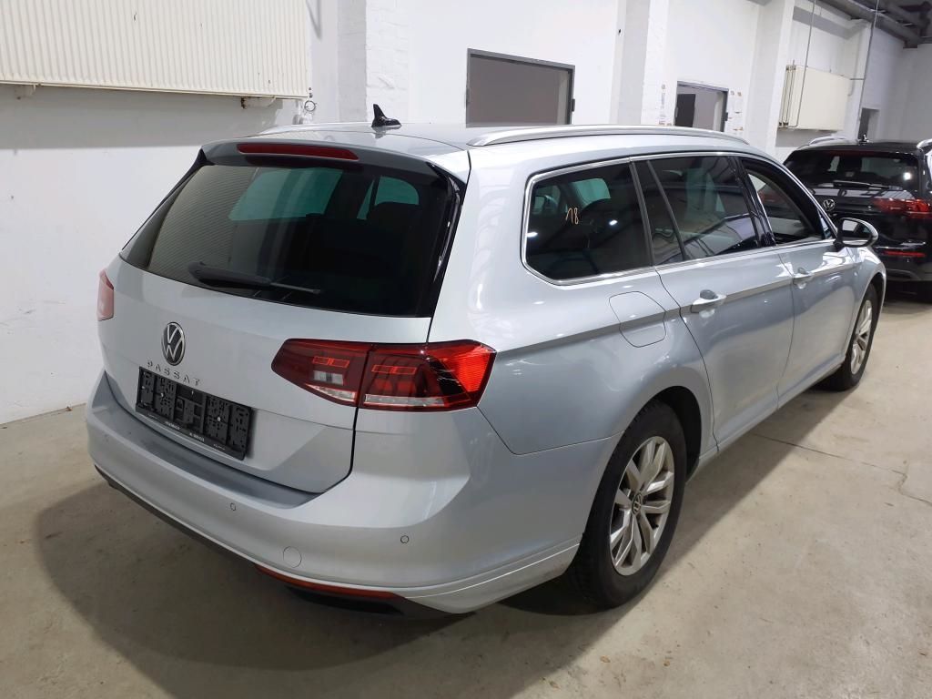 Passat Variant 2.0TDI DSG Business AHK/Kamera/VC