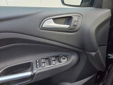 Ford C-Max - 11