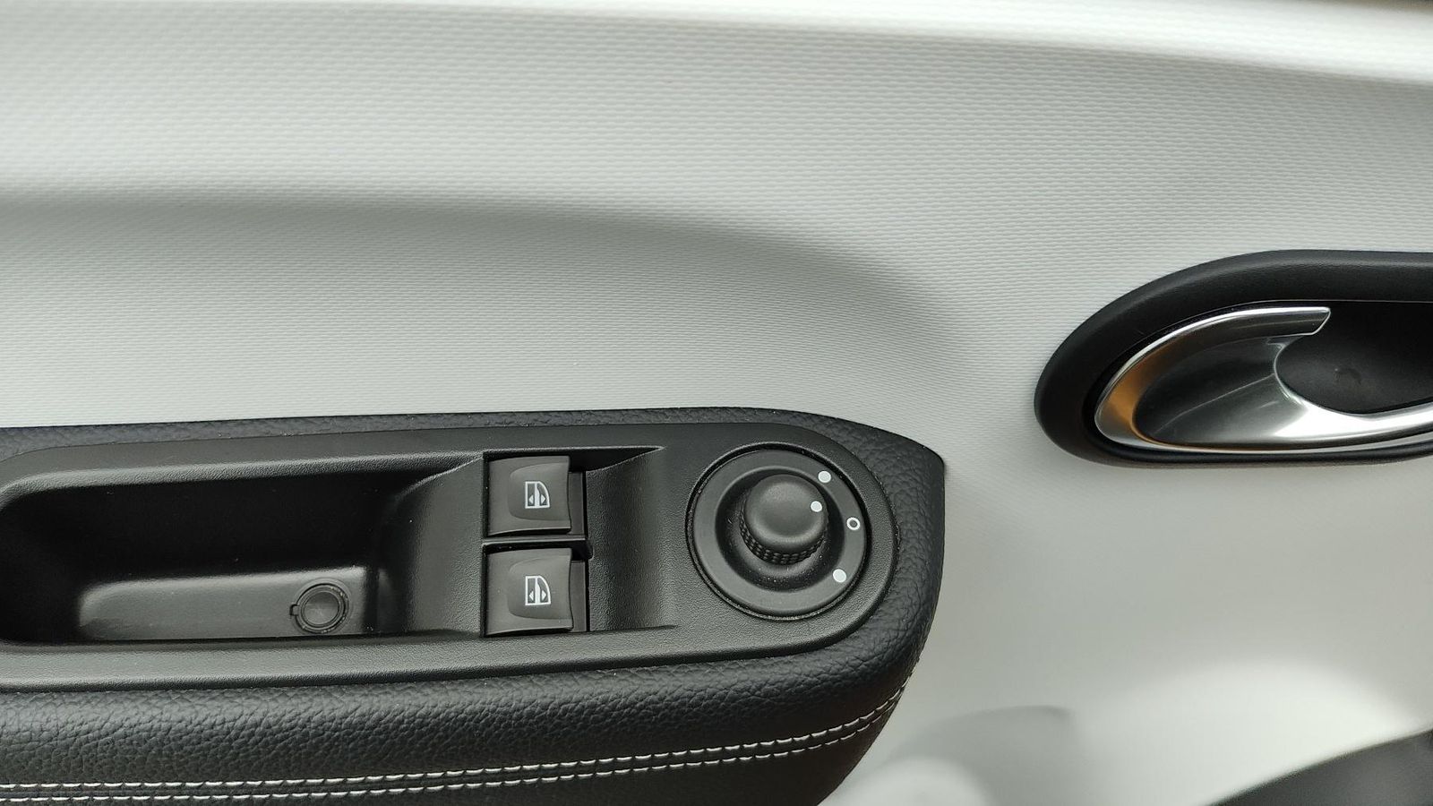 Renault Twingo - Bild 9