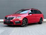 Skoda Octavia Combi RS Pano Standheiz MemorySitz Rkam - Skoda Gebrauchtwagen in Frankfurt