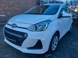 Hyundai i10 1.0 (LPG ab Werk) 74tkm - Hyundai i10 in Krefeld