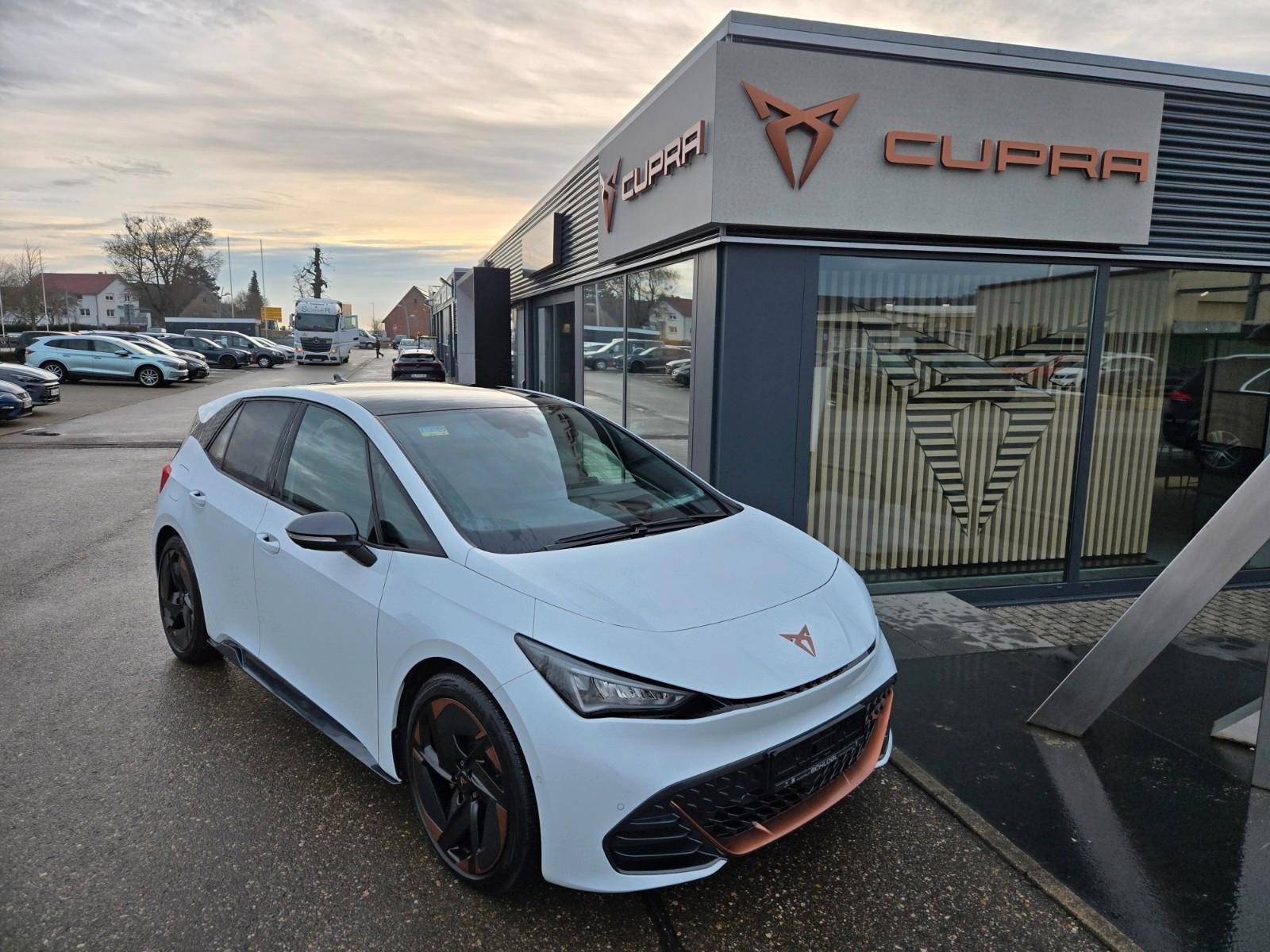 Cupra Born 150 kW el. Sitze/ Head-up/ Panorama/20 Zoll