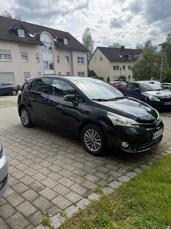 Image of Toyota Verso