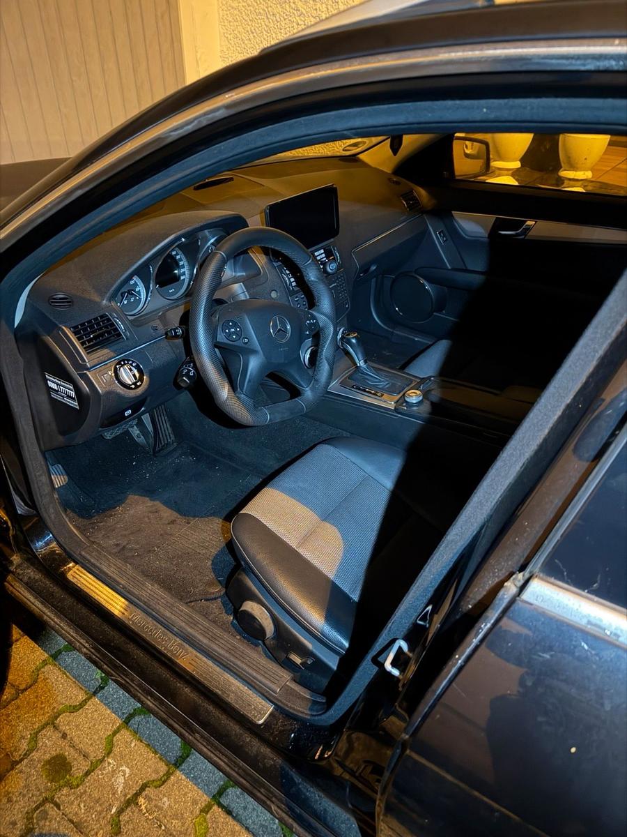 Mercedes-Benz C220 2008 — photo 9