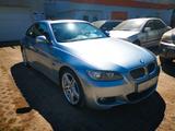 BMW Coupe E92 320i M-Packet TÜV Xenon Facelift - BMW 3er Reihe aus 2010: Facelift