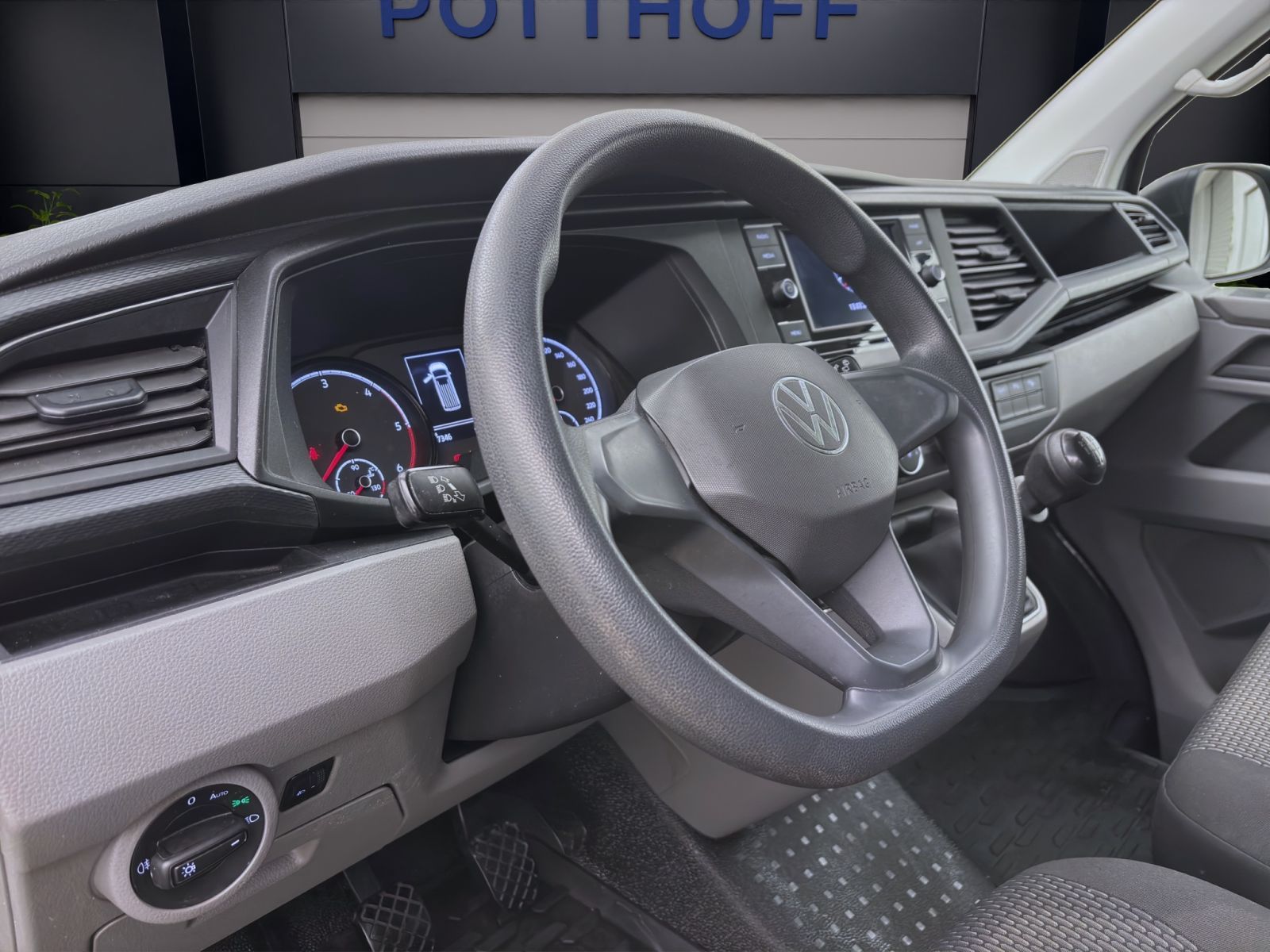 Volkswagen T6 Kombi - Bild 12