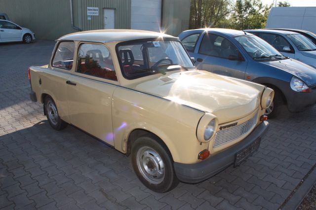 Trabant 1,1 Limousine mit AHK