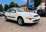 Ford Focus 1.6 Trend Automatik Klimaanlage AHK - Ford Focus aus 2000: Trend