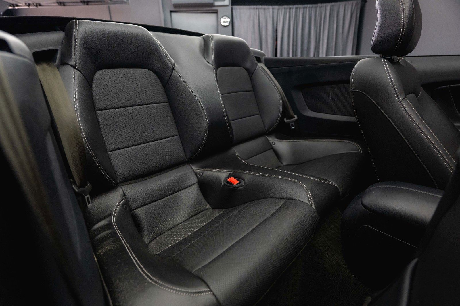 Fahrzeugabbildung Ford Mustang Shelby GT 500 5.0 V8 PREMIUM Performance