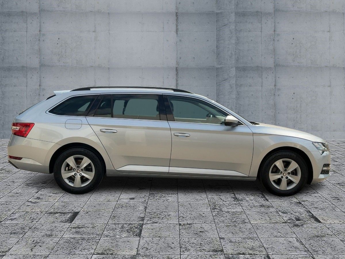 Skoda Superb - Bild 7