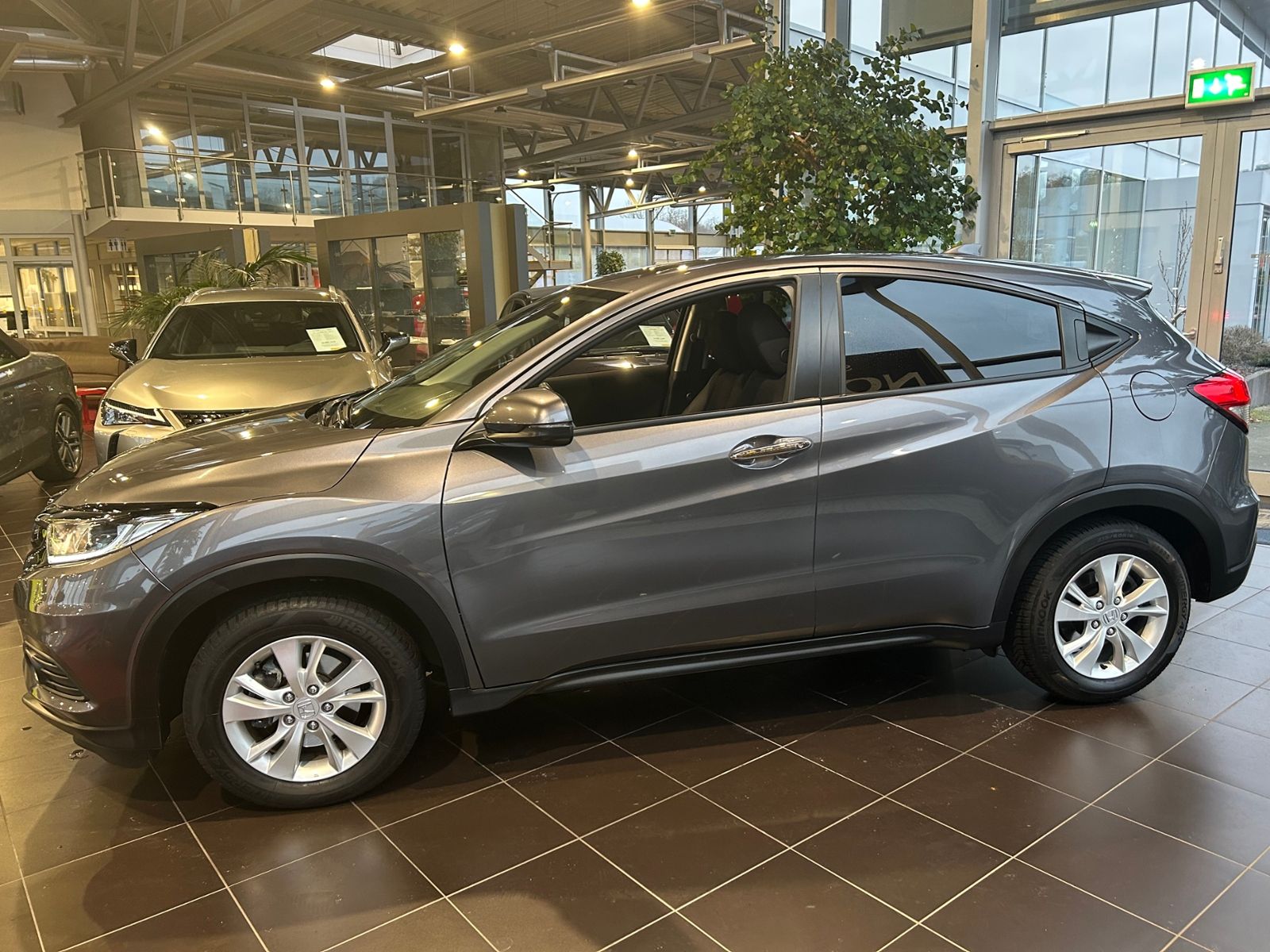 Fahrzeugabbildung Honda HR-V Elegance AHK NAVI ALU