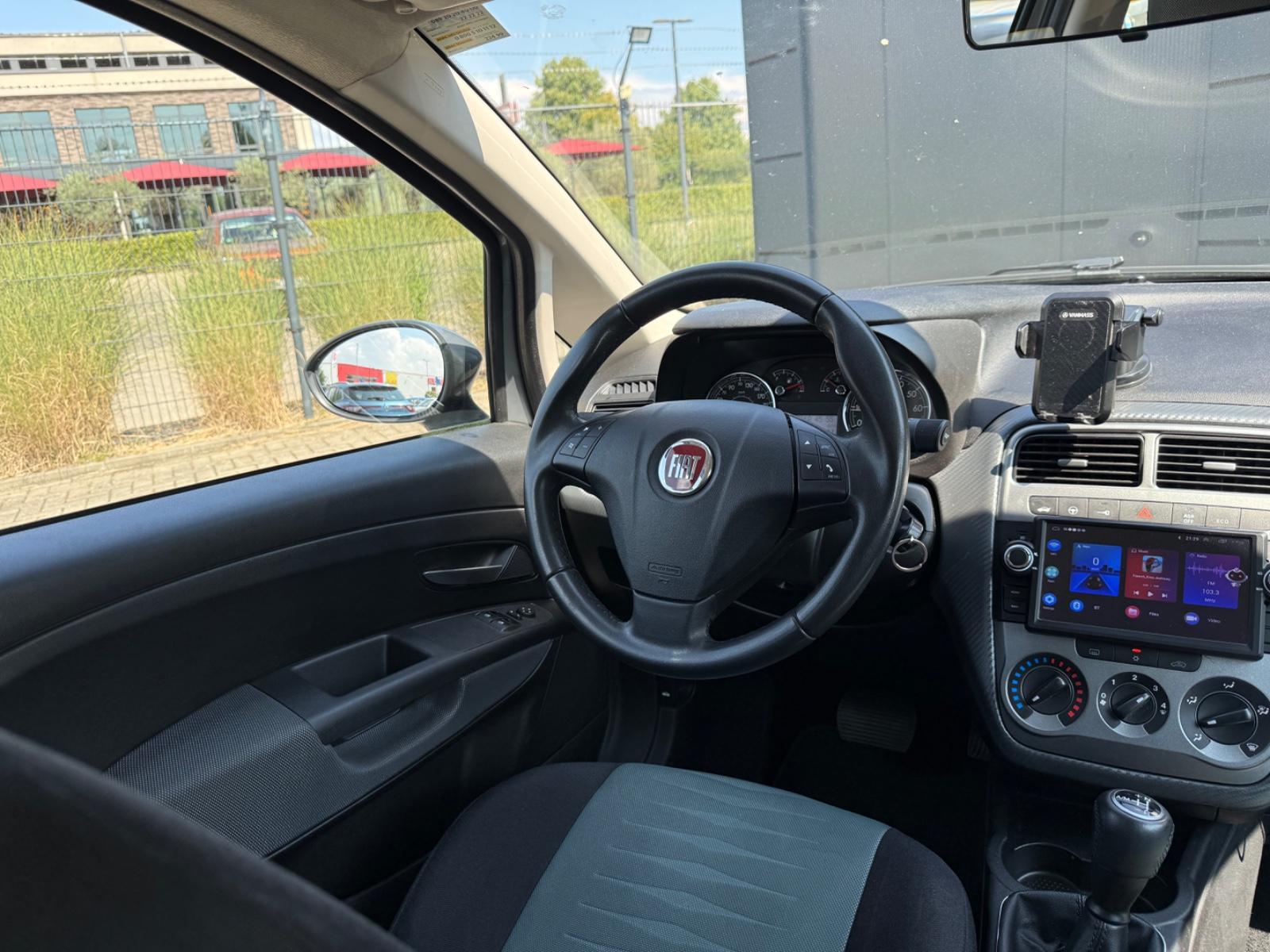 Fiat Grande Punto 1.4 8V Dynamic*TüvNeu*Automatik