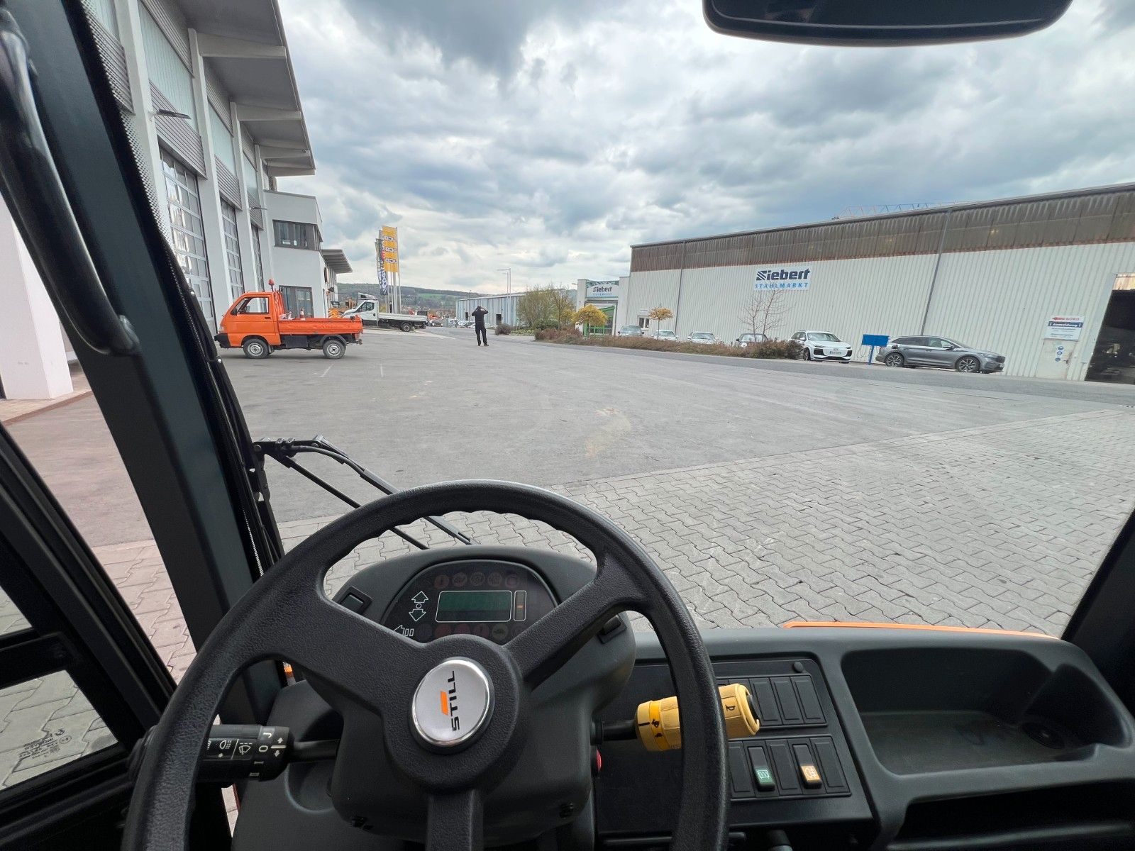 Fahrzeugabbildung Andere Still R08-20 / nur 293h! / 2017 / 2.000kg